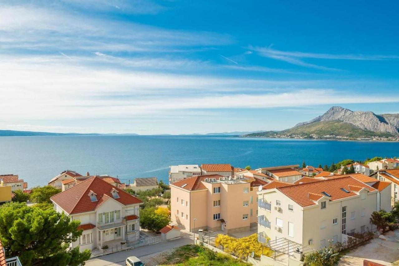 Apartments Roza Omiš Dış mekan fotoğraf