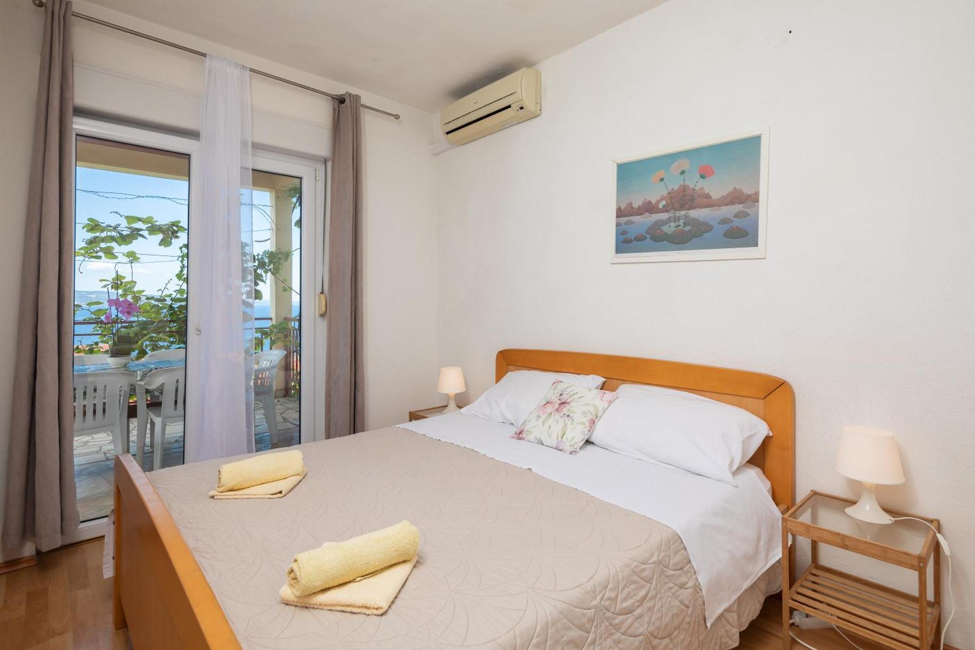 Apartments Roza Omiš Dış mekan fotoğraf