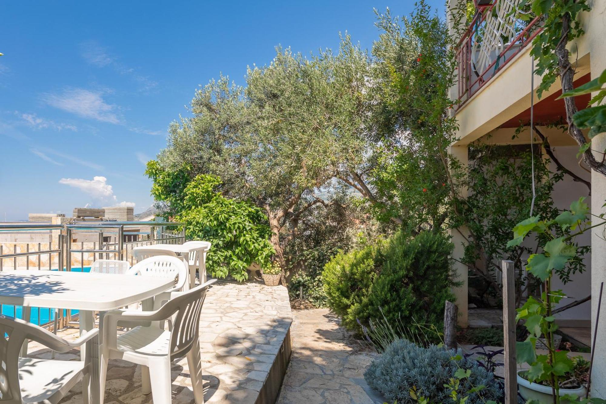 Apartments Roza Omiš Dış mekan fotoğraf